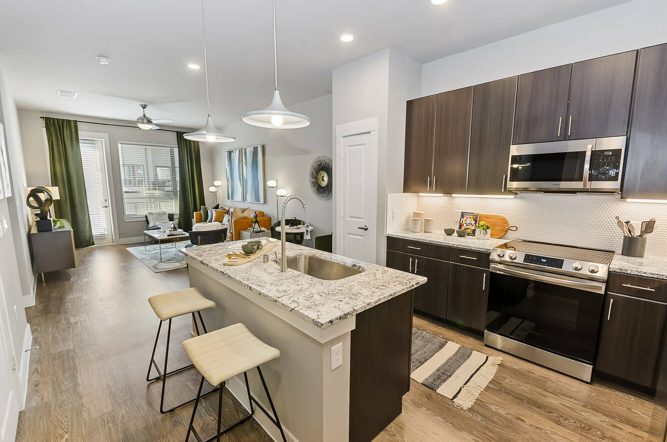 Apartments for Rent in Plano, TX Opal Legacy Central